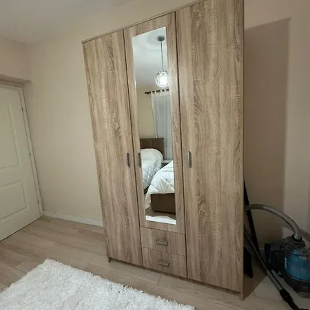 Rian Apartment